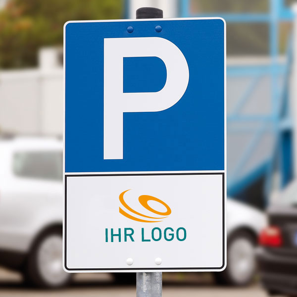 Individuell gefertigtes Parkplatzschild mit Logo Aluminium 2 0 mm weiß  Ecken rund ohne Bohrung direkt beim Hersteller kaufen