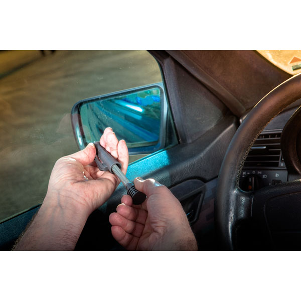 Nothammer für KFZ mit Gurtschneider, Sicherheit im Auto in